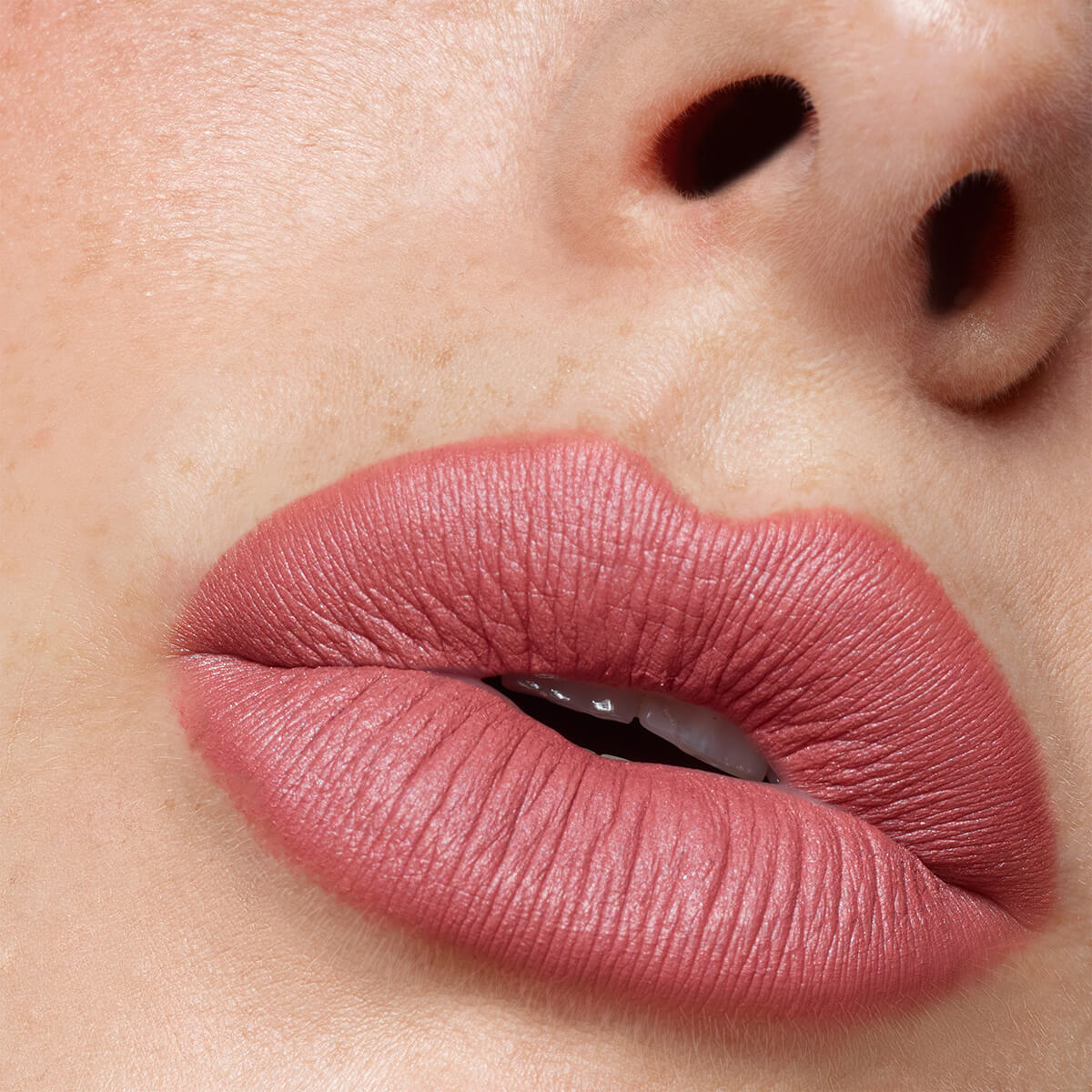 INTENSE MATTE LIP+CHEEK PENCIL